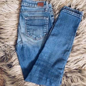 PAIGE Denim Verdugo Ultra Skinny in Medium Wash